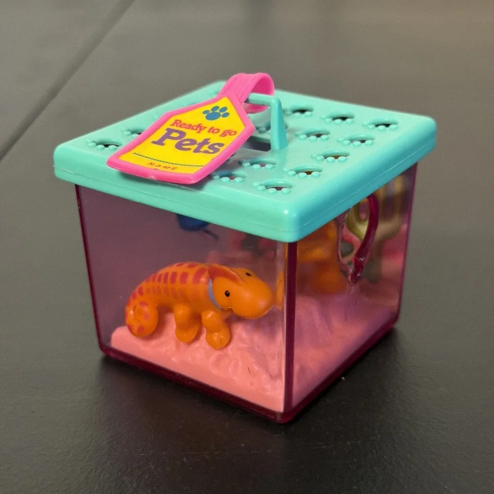 Vintage Kenner 1993 Littlest Pet Shop Racing Lizard Desert Den | COMPLETE SET